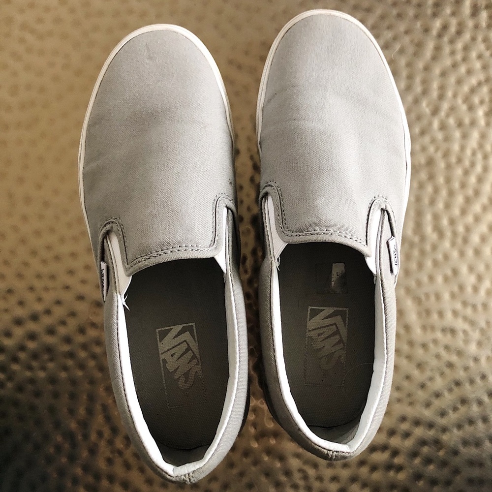 Grey vans!!